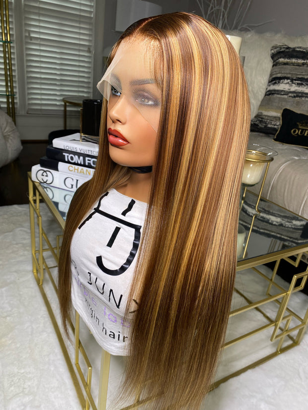 26 13x4 FRONTAL HIGHLIGHT WIG