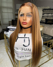 HIGHLIGHT 4X4 CLOSURE WIG STRAIGHT