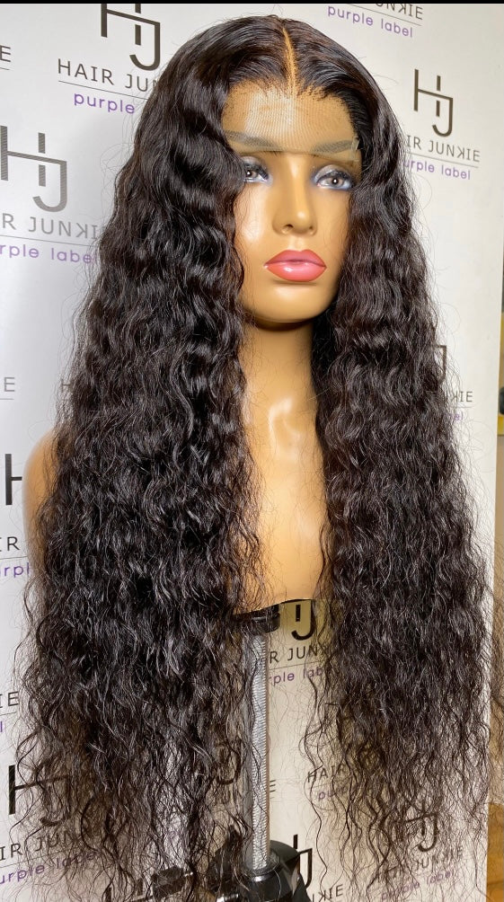 ITALIAN WAVE 4X4 CLOSURE WIG 200 DENSITY